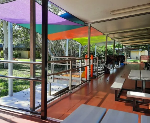 Wanguri OSCH outdoor look